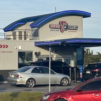 7 Brew Coffee - Cafes Near Me - Davenport, Florida 7 Brew Coffee - Cafes Near Me - Davenport, Florida