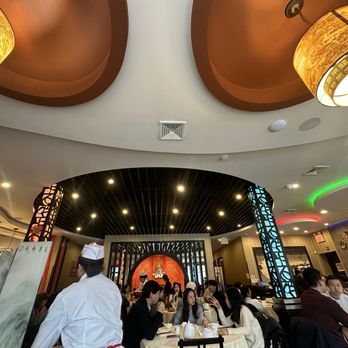 Aquarius Seafood - Inside - Dim Sum Near Me - Fort Lee, New Jersey