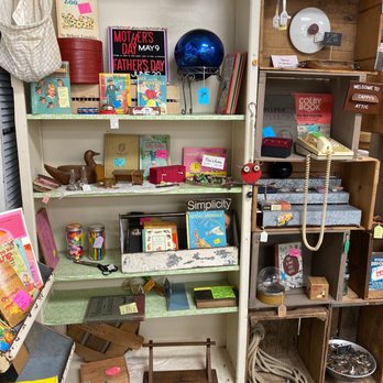 Hickory Creek Antiques - Antiques Near Me - Ashland, Virginia