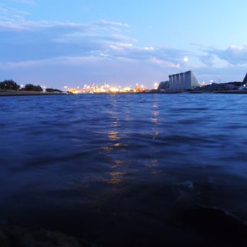 Port Botany - from the breakwall looking towards the Port - Local Flavor Near Me - Sydney, NSW
