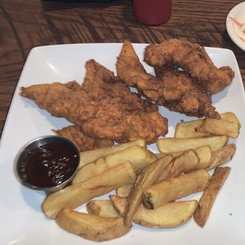 38 West Pub & Grille - Chicken finger dinner - Pubs Near Me - Waterboro, Maine 38 West Pub & Grille - Chicken finger dinner - Pubs Near Me - Waterboro, Maine