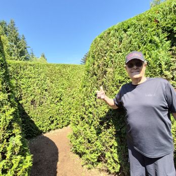 VanDusen Botanical Garden - Botanical Gardens Near Me - Vancouver, British Columbia