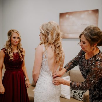 Beauty Therapy - Hair, makeup, lashes, extensions - Makeup Artists Near Me Beauty Therapy - Hair, makeup, lashes, extensions - Makeup Artists Near Me