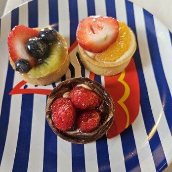 Paradise Waterfront Cafe - Dessert tarts - Coffee & Tea Near Me - Fort Pierce, Florida