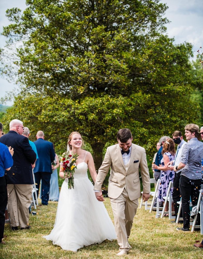 Rosa Lee Manor - wedding in Pilot Mountain, NC