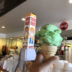 Big Dipper Ice Cream & Yogurt - Ice cream I scream