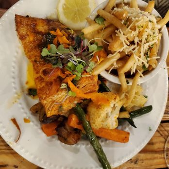 The Hideout Kitchen - Blackened Salmon with Parm Fries - New American Near Me - Lafayette, California The Hideout Kitchen - Blackened Salmon with Parm Fries - New American Near Me - Lafayette, California