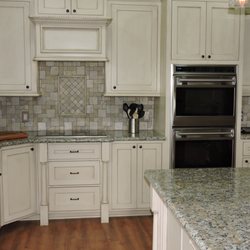 Lincke Floors - We also design and install kitchen backsplashes and tile countertops