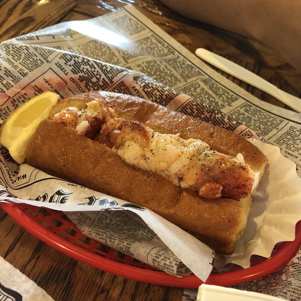 Lobster West - Lobster roll - Seafood Near Me - Encinitas, California Lobster West - Lobster roll - Seafood Near Me - Encinitas, California