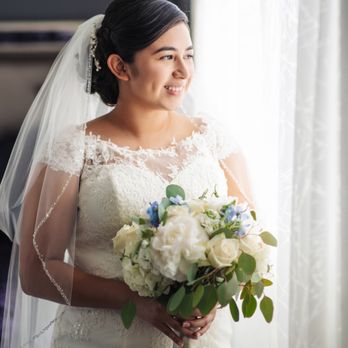 Veil Lady - Bridal Near Me - Torrance, California