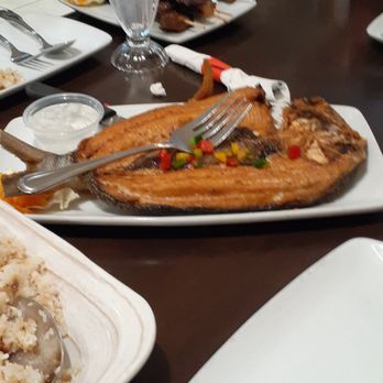 Max's Restaurant - Fried Milkfish and a glimmer of garlic rice - Filipino Near Me - Bakersfield, California Max's Restaurant - Fried Milkfish and a glimmer of garlic rice - Filipino Near Me - Bakersfield, California