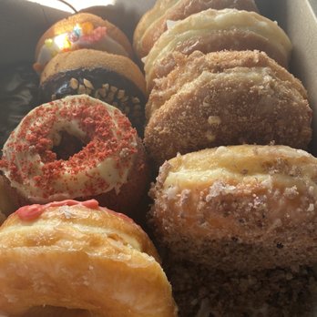 Circle Donuts - Donuts Near Me - Long Beach, California