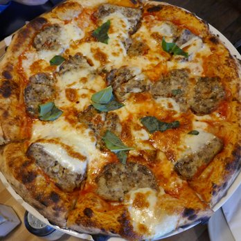 Pizzeria DeVille - My Favorite Pie - Pizza Near Me - Libertyville, Illinois Pizzeria DeVille - My Favorite Pie - Pizza Near Me - Libertyville, Illinois
