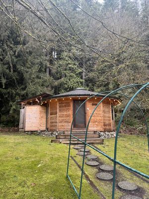 Stormking Cabins & Spa by null