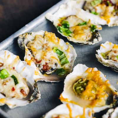 Shuckin' Shack Oyster Bar by null