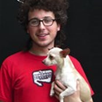 Bow Wow Lounge - Vinnie - Dog Walkers Near Me - Chicago, Illinois Bow Wow Lounge - Vinnie - Dog Walkers Near Me - Chicago, Illinois