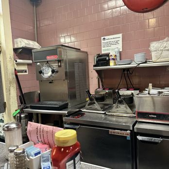 Clover Grill - Diners Near Me - New Orleans, Louisiana