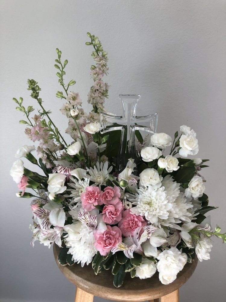 THE FLOWER SHOP Updated August 2024 11 Photos 205 E Oak St, Aledo