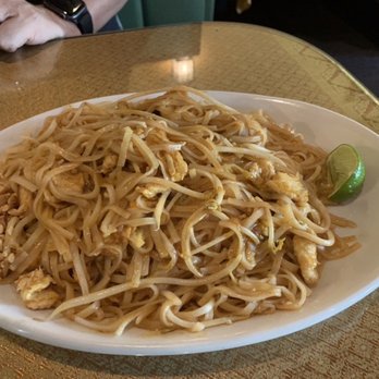 Thai Restaurant - Pad Thai with chicken - Thai Near Me - Greenville, South Carolina Thai Restaurant - Pad Thai with chicken - Thai Near Me - Greenville, South Carolina