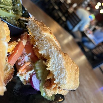 Rob Ben’s Restaurant & Lounge - Shrimp sandwich - Soul Food Near Me - Emeryville, California Rob Ben’s Restaurant & Lounge - Shrimp sandwich - Soul Food Near Me - Emeryville, California