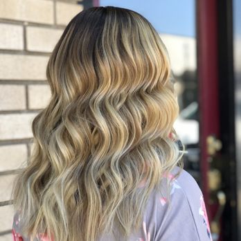 Shelby Fisch - Blonde Root Melt | Text/Call to book 209-327-9157 - Hair Stylists Near Me - Roseville, California Shelby Fisch - Blonde Root Melt | Text/Call to book 209-327-9157 - Hair Stylists Near Me - Roseville, California
