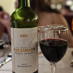 L’Entrecôte de Paris - A bottle of Bordeaux