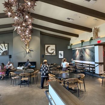 The Guadalupe on Main - Dining room. - Bars Near Me - Mesa, Arizona