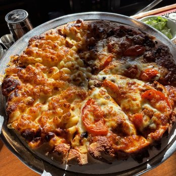 Sugar River Pizza - Half Mac n cheese, half taco pizza on thin crust - Pizza Near Me - Verona, Wisconsin Sugar River Pizza - Half Mac n cheese, half taco pizza on thin crust - Pizza Near Me - Verona, Wisconsin