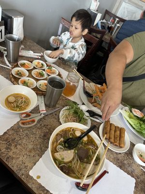 Bánh Cuốn Thanh Trì by null