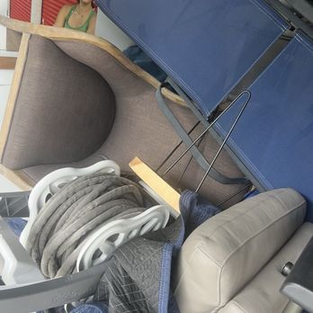 Happy Moving - How the workers packed our truck - Movers Near Me Happy Moving - How the workers packed our truck - Movers Near Me