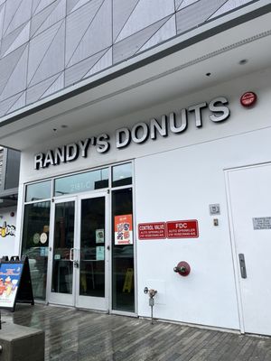 Randy's Donuts by null
