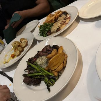 Old Ebbitt Grill - Bars Near Me - Washington, DC, District of Columbia