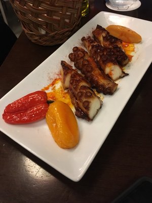 Bodegas Compostela by null