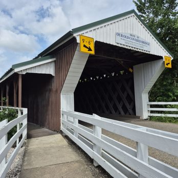Newton Falls Covered Bridge - Landmarks & Historical Buildings Near Me - Newton Falls, Ohio Newton Falls Covered Bridge - Landmarks & Historical Buildings Near Me - Newton Falls, Ohio