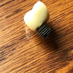 Greenwald Arthur M DDS - Failed Implant!!!