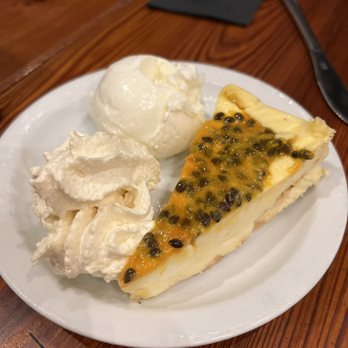 Flatbread Company - Lilikoi Cheesecake and Coconut Ice Cream - Pizza Near Me - Paia, Hawaii