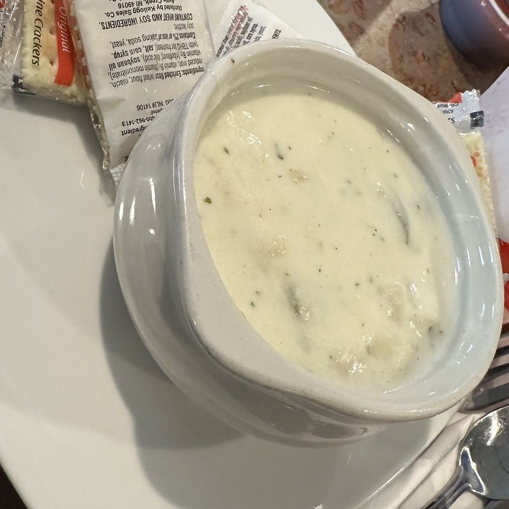 Annie's Cafe - Temecula - Clam Chowder - Breakfast & Brunch Near Me - Temecula, California