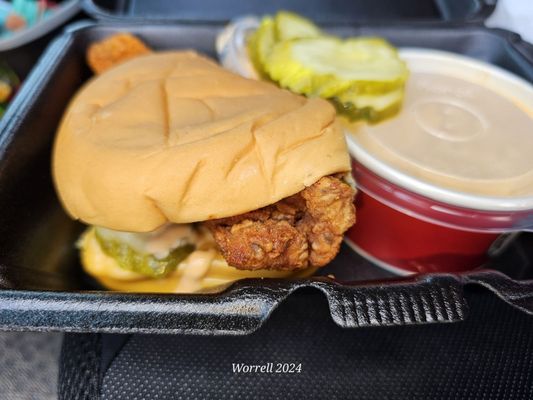 Dave's Hot Chicken by null