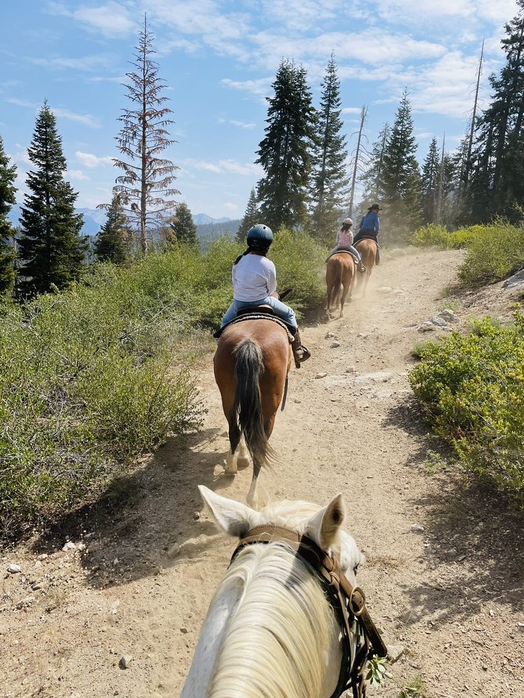 HORSE CORRAL PACK STATION Updated August 2024 12 Photos 13S14 Big