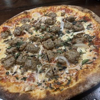 Salud Cerveceria - Breweries Near Me - Charlotte, North Carolina