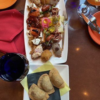 Cascal - Spanish tapa player and wild mushroom empanada - Tapas Bars Near Me - Mountain View, California Cascal - Spanish tapa player and wild mushroom empanada - Tapas Bars Near Me - Mountain View, California