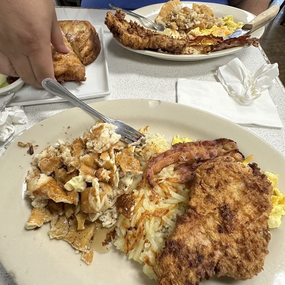 Ale's Kitchen - Pork chop plate was superb. Pancakes are the best I've had locally. - Breakfast & Brunch Near Me - Midlothian, Texas