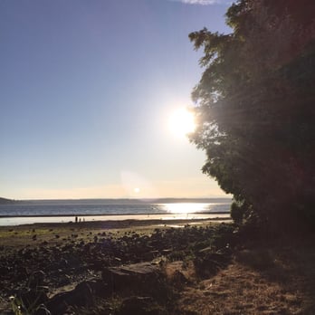 Beach Park Event Center Des Moines - Parks Near Me - Des Moines, Washington