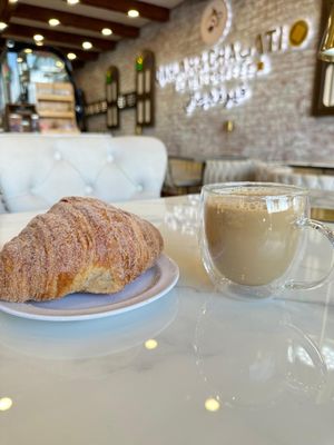 Qahwah & chapati Yemeni coffee - قهوة و چباتي by null