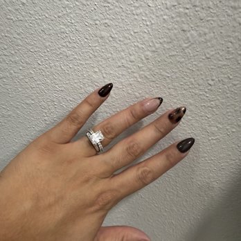 Lana's Diamond Salon - Nails - Nail Salons Near Me - Downey, California