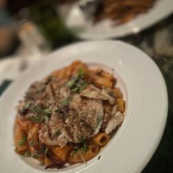 Lobby Bar - Spicy Rigatoni