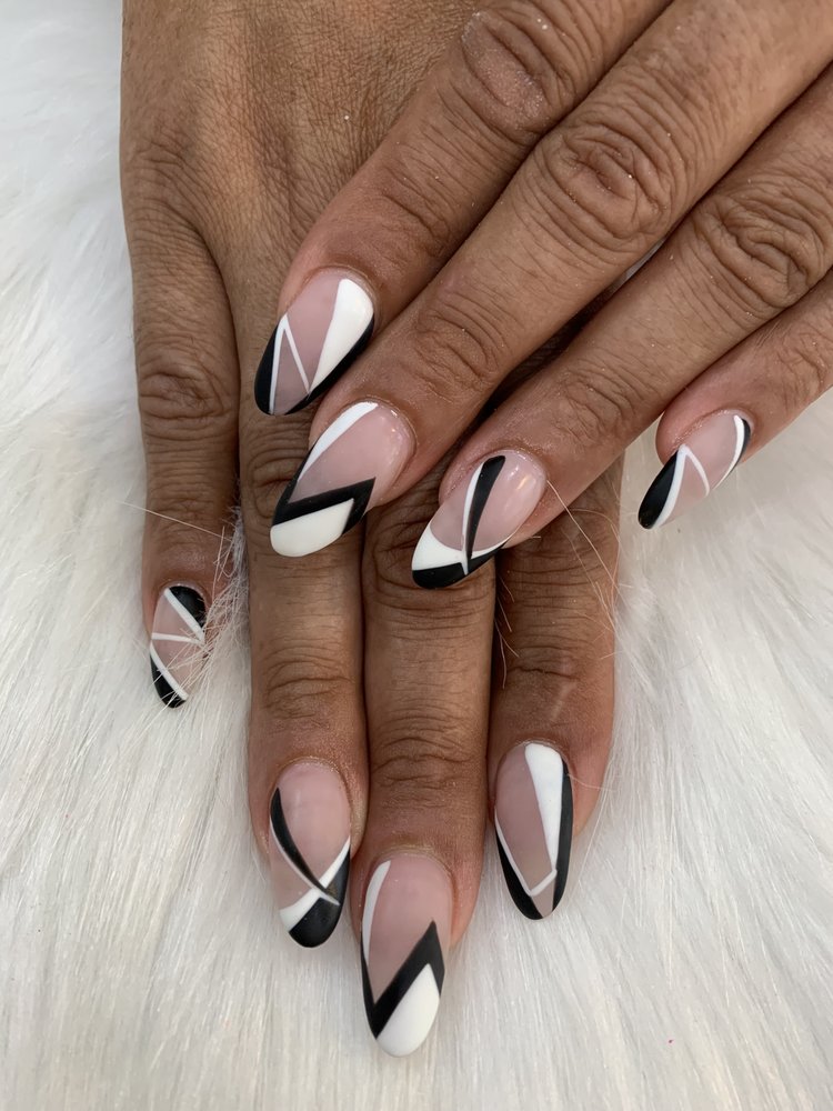 THE NAIL CORNER Updated June 2024 74 Photos 501 N Pennsylvania