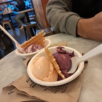 Jeni's Splendid Ice Creams - Ice Cream & Frozen Yogurt Near Me - Nashville, Tennessee Jeni's Splendid Ice Creams - Ice Cream & Frozen Yogurt Near Me - Nashville, Tennessee