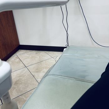 Man Dental - Treatment chair - Endodontists Near Me - Chino Hills, California Man Dental - Treatment chair - Endodontists Near Me - Chino Hills, California