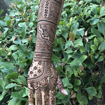 Henna Creationz SD - So beautiful and she did it all freehand!! - Henna Artists Near Me Henna Creationz SD - So beautiful and she did it all freehand!! - Henna Artists Near Me